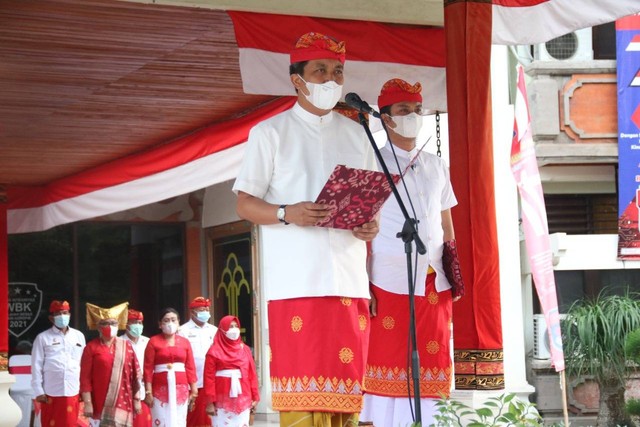 Sumber Humas : Kakanwil Kemenkumham Bali, Anggiat Napitupulu sebagai Inspektur Upacara