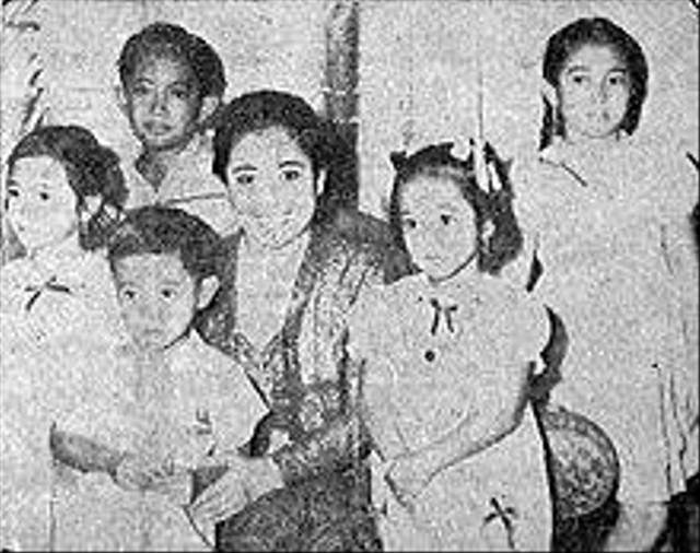 First lady pertama di Indonesia. Sumber: wikimedia.org