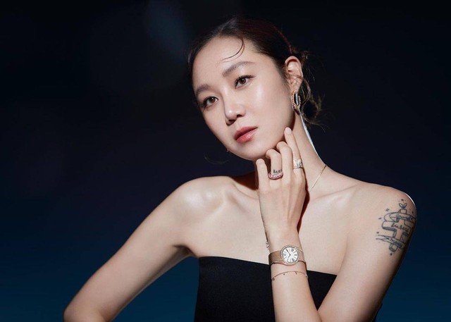 Gong Hyo Jin. Foto: Instagram/@rovvxhyo