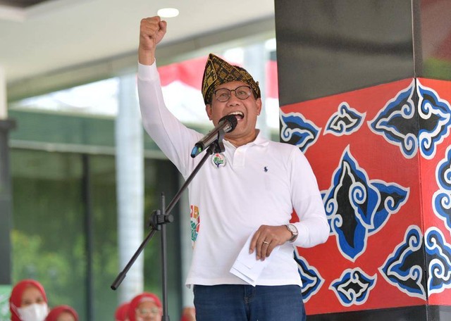 Mendes PDTT Abdul Halim Iskandar saat peluncuran Pernyataan Komitmen Penguatan Reformasi Birokrasi di Kemendes PDTT, Jakarta, Kamis (18/8/2022). Foto: Kemendes PDTT