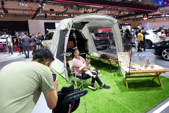 Modifikasi Honda BR-V untuk berpetualang, bagian belakangnya bisa untuk mendirikan tenda. Foto: Aditya Pratama Niagara/kumparan