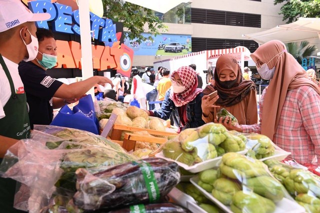 BRI menggelar Bazar Klaster UMKM di peringatan HUT ke-77 RI sebagai upaya mendorong UMKM naik kelas. Foto: Dok. BRI