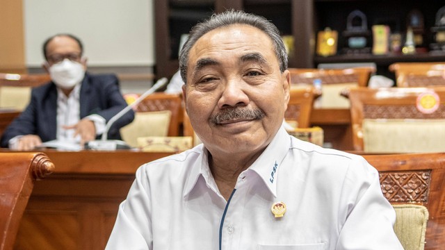 Ketua LPSK Hasto Atmojo Suroyo mengikuti Rapat Dengar Pendapat (RDP) bersama Kompolnas, Komnas HAM dengan Komisi III DPR di Kompleks Parlemen, Senayan, Jakarta, Senin (22/8/2022). Foto: Muhammad Adimaja/Antara Foto