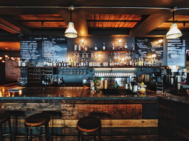 Ilustrasi Kedai Kopi dari Hati. Foto: Unsplash
