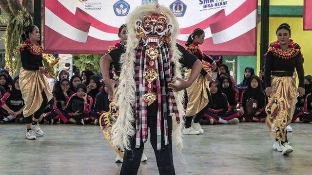 Semarak Gelar Karya Projek Penguatan Profil Pelajar Pancasila di SMKN 1 Turen. Kegiatan ini melibatkan 629 siswa kelas X yang terbagi dalam 20 kelas. Foto / dok