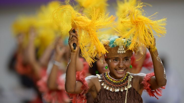 Akhokoy, tarian tradisional khas masyarakat Sentani, Papua. Foto: M Risyal Hidayat/ANTARA FOTO