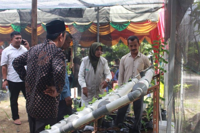 Pada Rabu kemarin (24/8/2022), Layanan Kesehatan Cuma-cuma Dompet Dhuafa Aceh mengadakan luncurkan Kebun Toga Produktif di Gampong Miruek Lamreudeup, Kecamatan Baitussalam - Kabupaten Aceh Besar, Aceh.