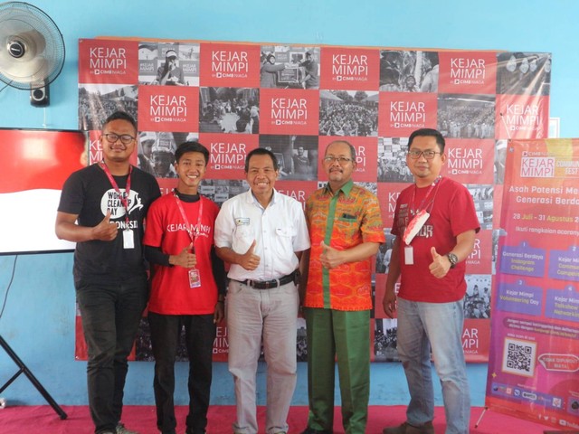 Kejar Mimpi Lampung adakan kegiatan Volureering Day di SMK Pelita, Pesawaran, Lampung. | Foto: ist