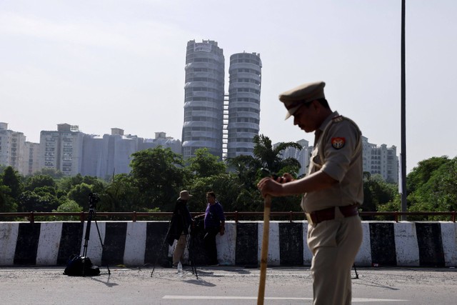 Polisi India Gerebek Rumah 8 Jurnalis Dan Aktivis, Pemerintah Dikecam ...