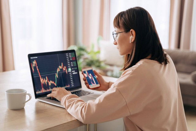 Ilustrasi investasi kripto. Foto: Shutterstock