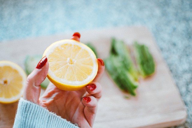 Kebutuhan vitamin C per hari setiap orang biasanya berbeda-beda pada setiap orang. Foto: Pexels.com