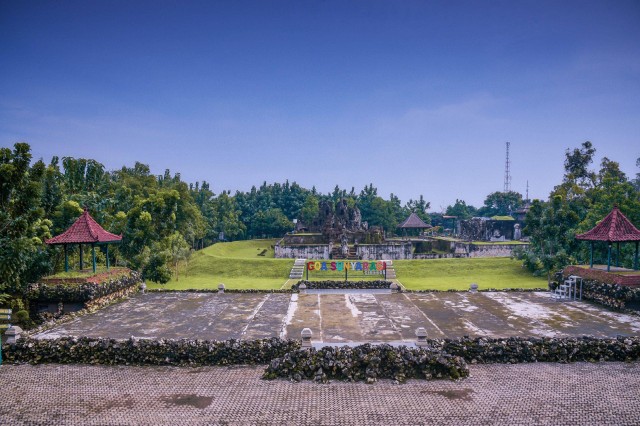 Gua Sunyaragi. Foto: Website disparbud.jabarprov.go.id