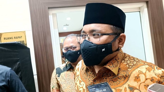 Menteri Agama Yaqut Cholil Qoumas di Kompleks Parlemen, Jakarta, Rabu (31/8/2022). Foto: Zamachsyari/kumparan