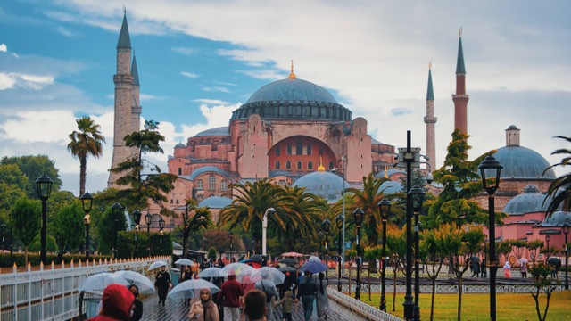 Rekomendasi Tempat Wisata di Istanbul, Foto/Unsplash/Ibrahim Uzun