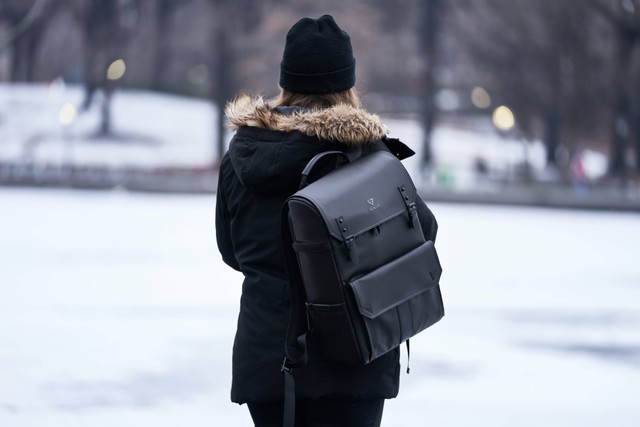 Ilustrasi gambara seorang backpacker. Pexels.com