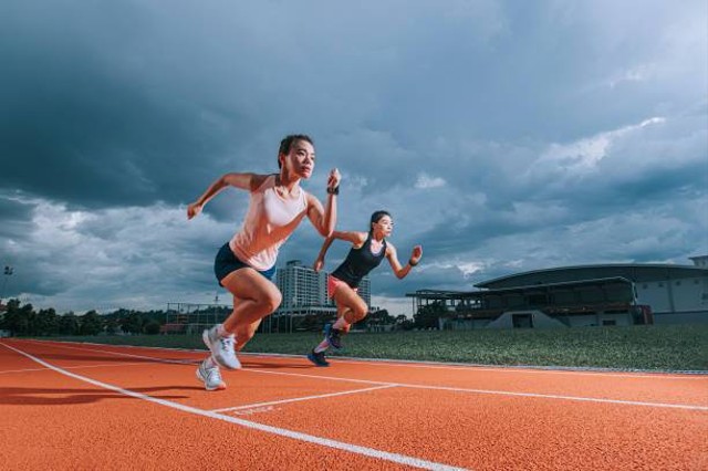 Perbedaan Lari dengan Jalan Cepat dan Faktor Risikonya, Foto: Unsplash.