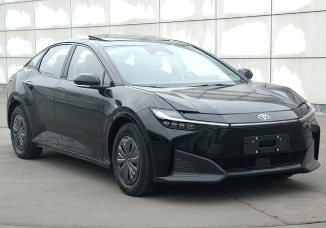 Sedan listrik Toyota bZ3. Foto: dok. Car News China