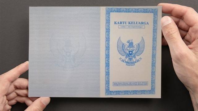 Ilustrasi Kartu Keluarga. Foto: Shutterstock