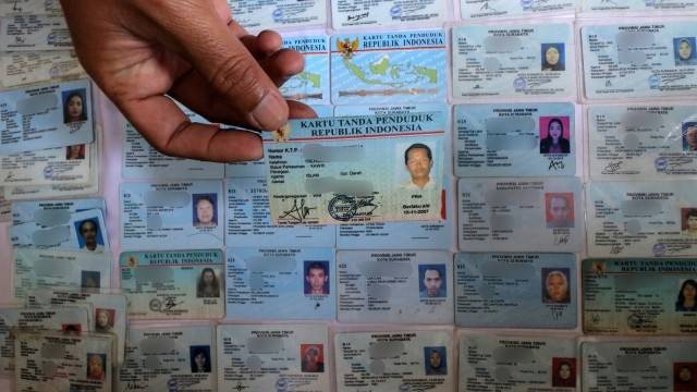 Ilustrasi NIK KTP. Foto: ANTARA FOTO/Didik Suhartono