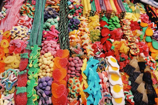 Ilustrasi pantangan makanan untuk penderita diabetes. Foto: Unsplash