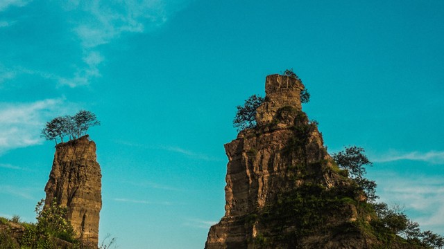 Brown Canyon on tempat sepedaan di Semarang, photo by Yulia Agnis/Unsplash