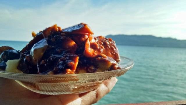 6 Wisata Kuliner di Ambon Paling Lezat, Foto: Kumparan