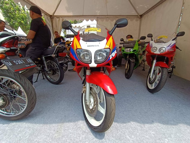 Kondisi Istimewa, Honda NSR 150 Ini Harganya Rp 175 Juta, Mau ...