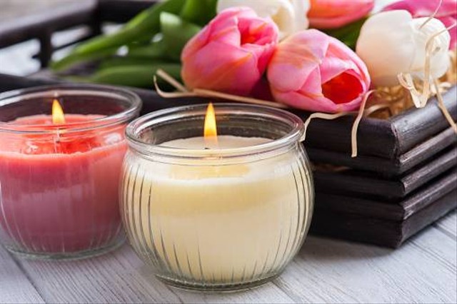 Ilustrasi cara membuat lilin aromaterapi. Foto: Pixabay