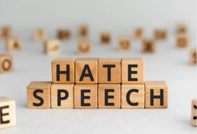 Hate Speech atau ujaran kebencian yang sering terjadi di media sosial. Foto: Pixabay