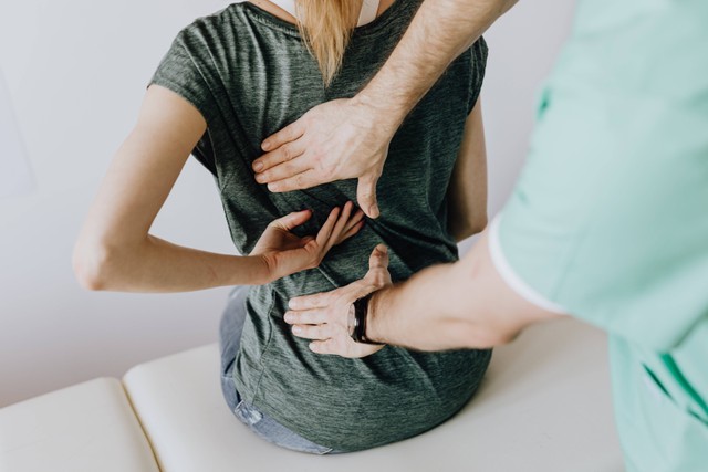 Spinal cord injury adalah kondisi yang ditandai dengan adanya kerusakan pada sumsum tulang belakang. Foto: Pexels.com