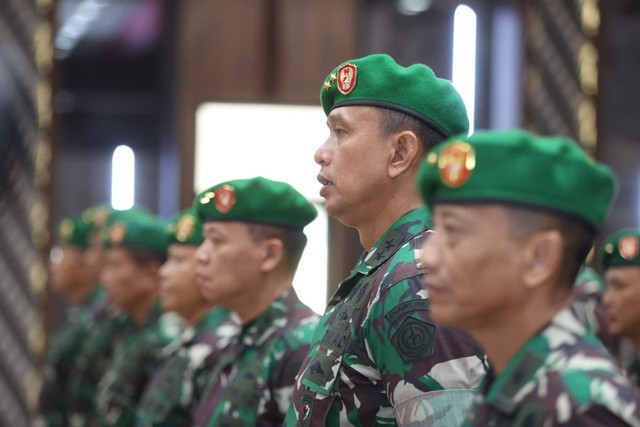 Ilustrasi pangkat Praka TNI AD. Foto: TNI AD