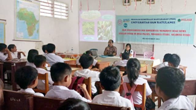 Program Kemitraan Masyarakat (PKM) Fakultas MIPA (FMIPA) Universitas Sam Ratulangi (Unsrat) Manado di Desa Palaes, Kecamatan Likupang Barat yang ada di Kabupaten Minahasa Utara (Minut)