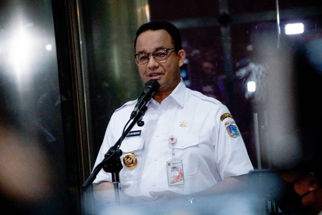 Gubernur DKI Jakarta Anies Baswedan usai memenuhi panggilan KPK, Jakarta, Rabu (7/9/2022). Foto: Jamal Ramadhan/kumparan