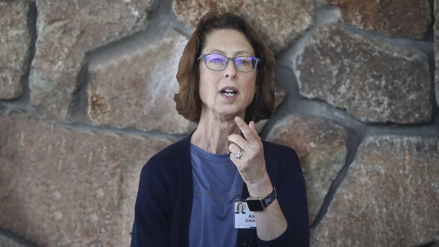 Abigail Johnson, chief executive officer di Fidelity Investments, tiba di Konferensi tahunan Allen & Company Sun Valley, 9 Juli 2019 di Sun Valley, Idaho. Foto: Drew Angerer/Getty Images