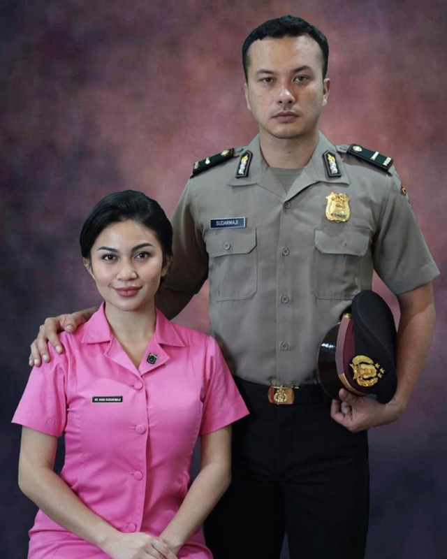 Nicholas Saputra dan Ariel Tatum di Film Sayap Sayap Patah. Foto: Instagram/sayapsayappatahfilm