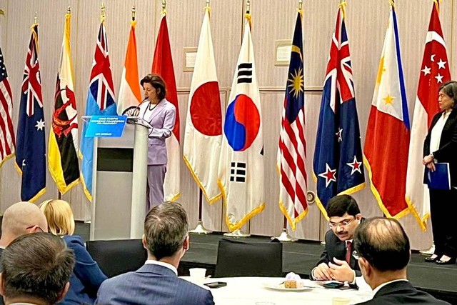 Menteri Perdagangan AS Gina Raimondo saat membuka Pertemuan Tingkat Menteri IPEF, Jumat (9/9/2022). Foto: Kemenko Perekonomian