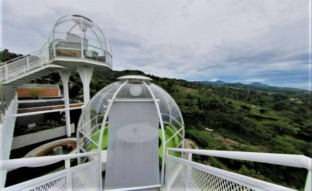 tempat estetik di bandung. sumber foto : google street view.