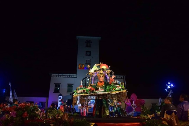 Sawahlunto International Songket Silungkang Carnaval (SISSCa), Minggu, (11/9/2022). Dokumentasi: Humas Sawahlunto