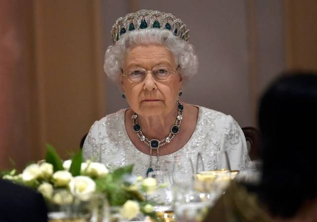 Ratu Elizabeth II. Foto: Toby Melville/Getty Images