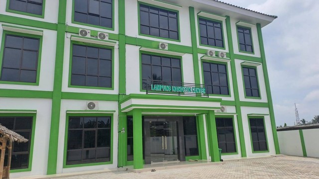 Gedung Lampung Nahdiyin Center (LNC) Gang Bypass Raya, kelurahan Rajabasa Raya, Kecamatan Rajabasa. | Foto: Sinta Yuliana/Lampung Geh