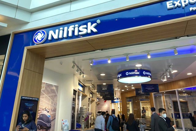 Pembukaan Nilfisk Experience Store pertama di dunia yang berlokasi di Living World Alam Sutera, Tangerang Selatan, Kamis (08/09/2022). Foto: Judith Aura/kumparan
