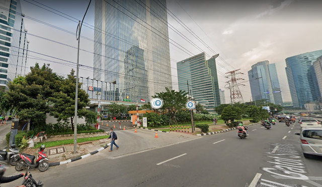 lokasi dan rute ke Centennial Tower. Google street view