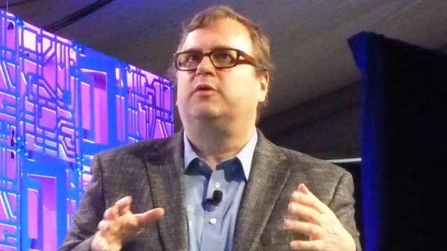 Reid Hoffman, salah satu pendiri LinkedIn, berbicara di Fortune Brainstorm Tech Conference di sebuah resor pegunungan di Aspen, Colorado pada 13 Juli 2015. Foto: Rob Lever / AFP