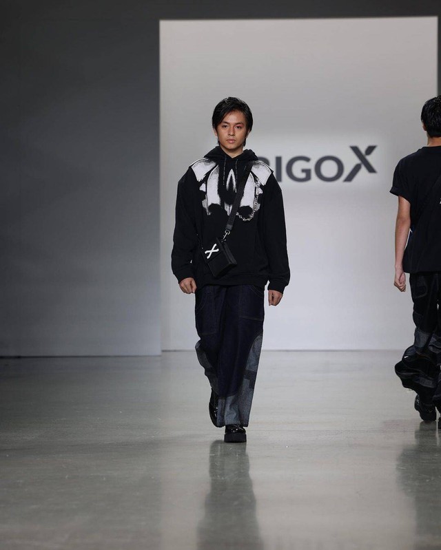 Angga Yunanda saat Erigo X di New York Fashion Week. Foto: Instagram/@erigostore