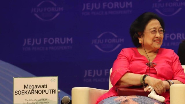 Presiden ke-5 RI Megawati Soekarnoputri dalam pidatonya di Jeju Forum for Peace and Prosperity Tahun 2022, Kamis (15/9/2022). Foto: PDIP