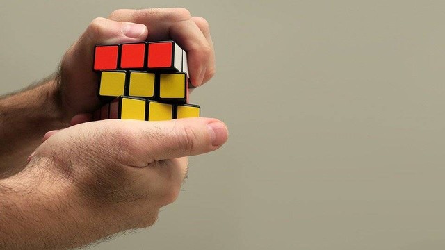 Ilustrasi rumus rubik 3x3. Foto: Pixabay