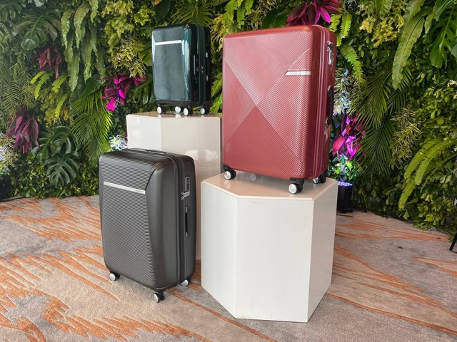 Tiga koper Samsonite untuk program Luggage Trade-In, yaitu seri VOLANT, ENWRAP, dan NIAR. Foto: Judith Aura/kumparan
