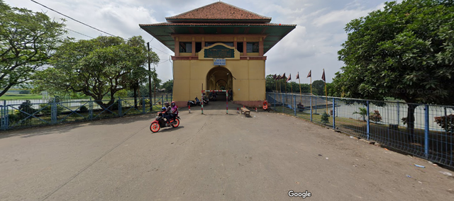 Bendungan Walahar. Sumber : Google Street View