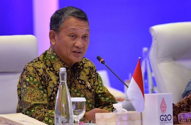 Penyebab BBM Naik 2022 dan Kebijakan Pemerintah yang Baru | kumparan.com
