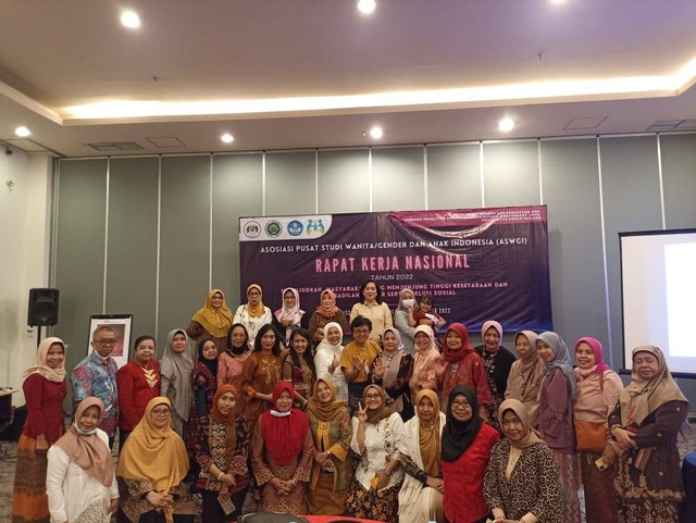 umj.ac.id. Asosiasi Pusat Studi Wanita/Gender dan Anak Indonesia (ASWGI), Rapat Kerja Nasional